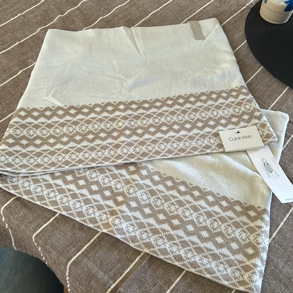 Infinity scarf - Picture 3 of 3